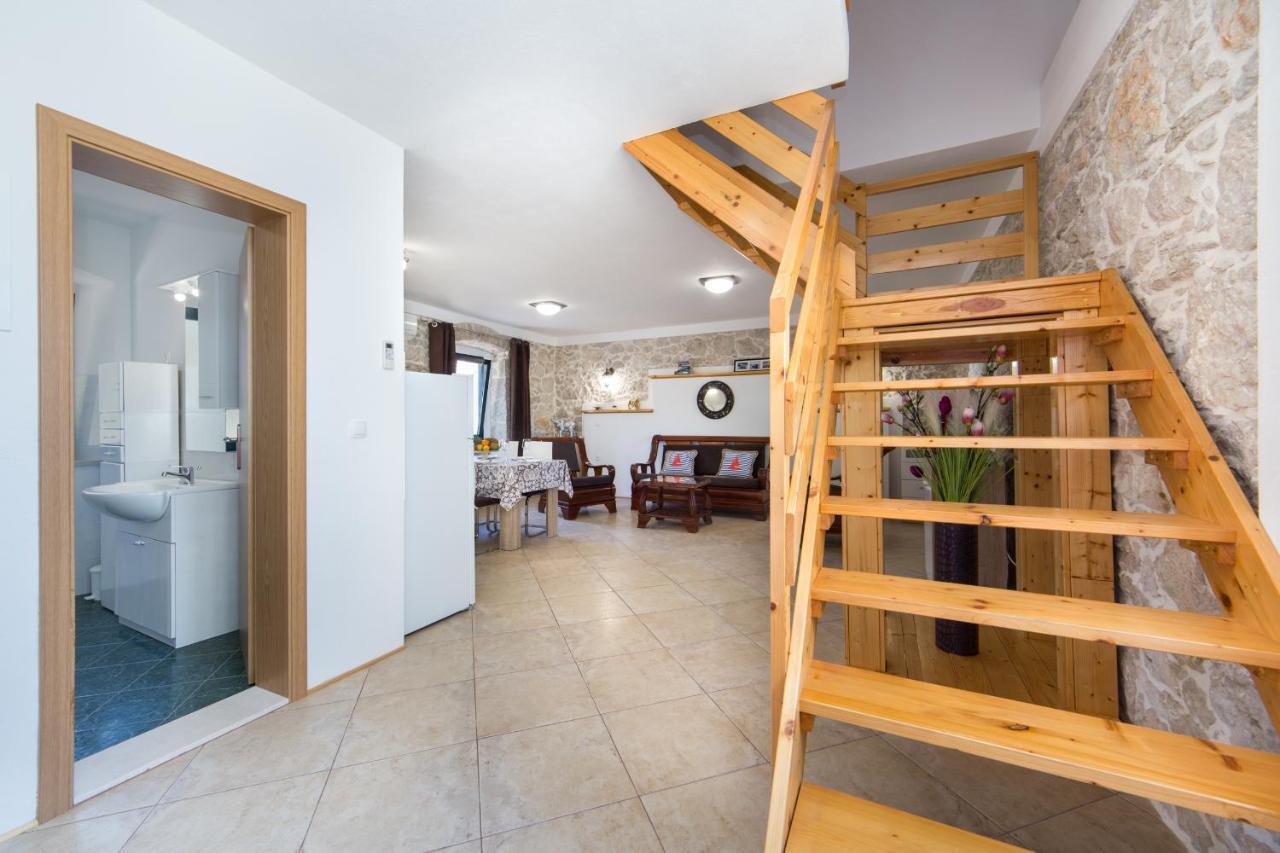 Ana Apartments Blace Bagian luar foto